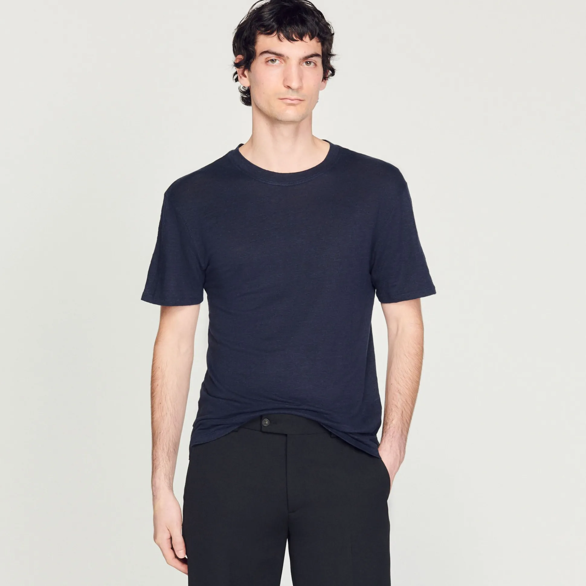 camiseta_de_linho_certifi_3-3.webp Sandro Paris Camiseta De Linho Certificada-Homem Camisetas E Pólos